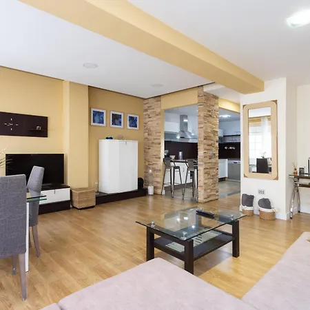 Сasa de vacaciones La Casa Toscal, Private Garage,bikes&central 147m2 *